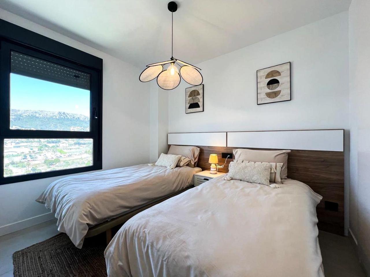 Unique For Up To 6 People At A Great Location In Appartement *